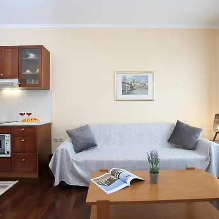 Apolpaina Villa Corina מראה חיצוני תמונה