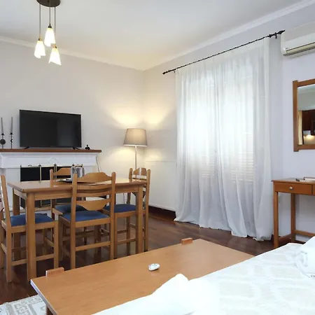 Apolpaina Villa Corina מראה חיצוני תמונה