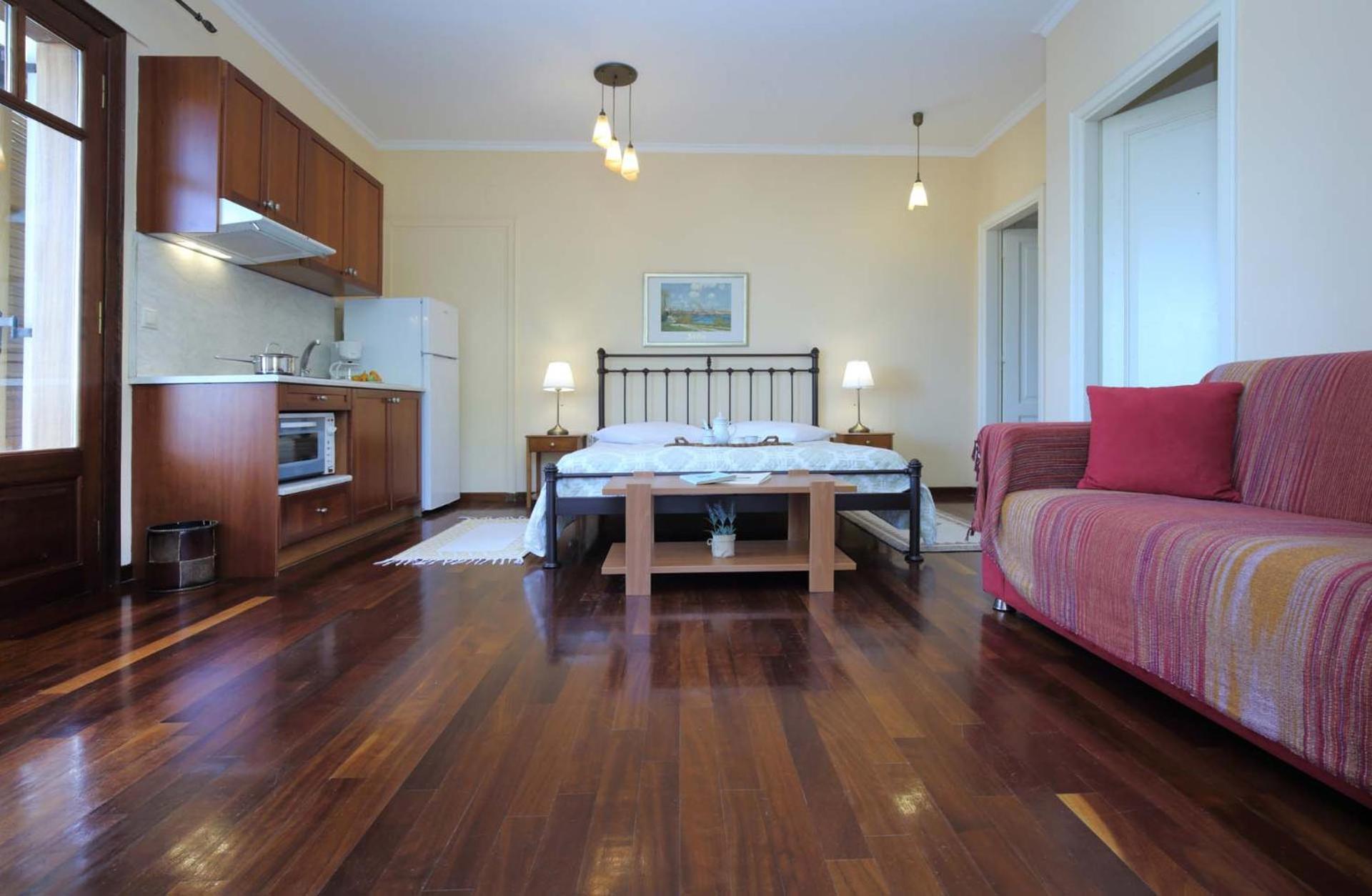 Apartment Corina Apolpaina