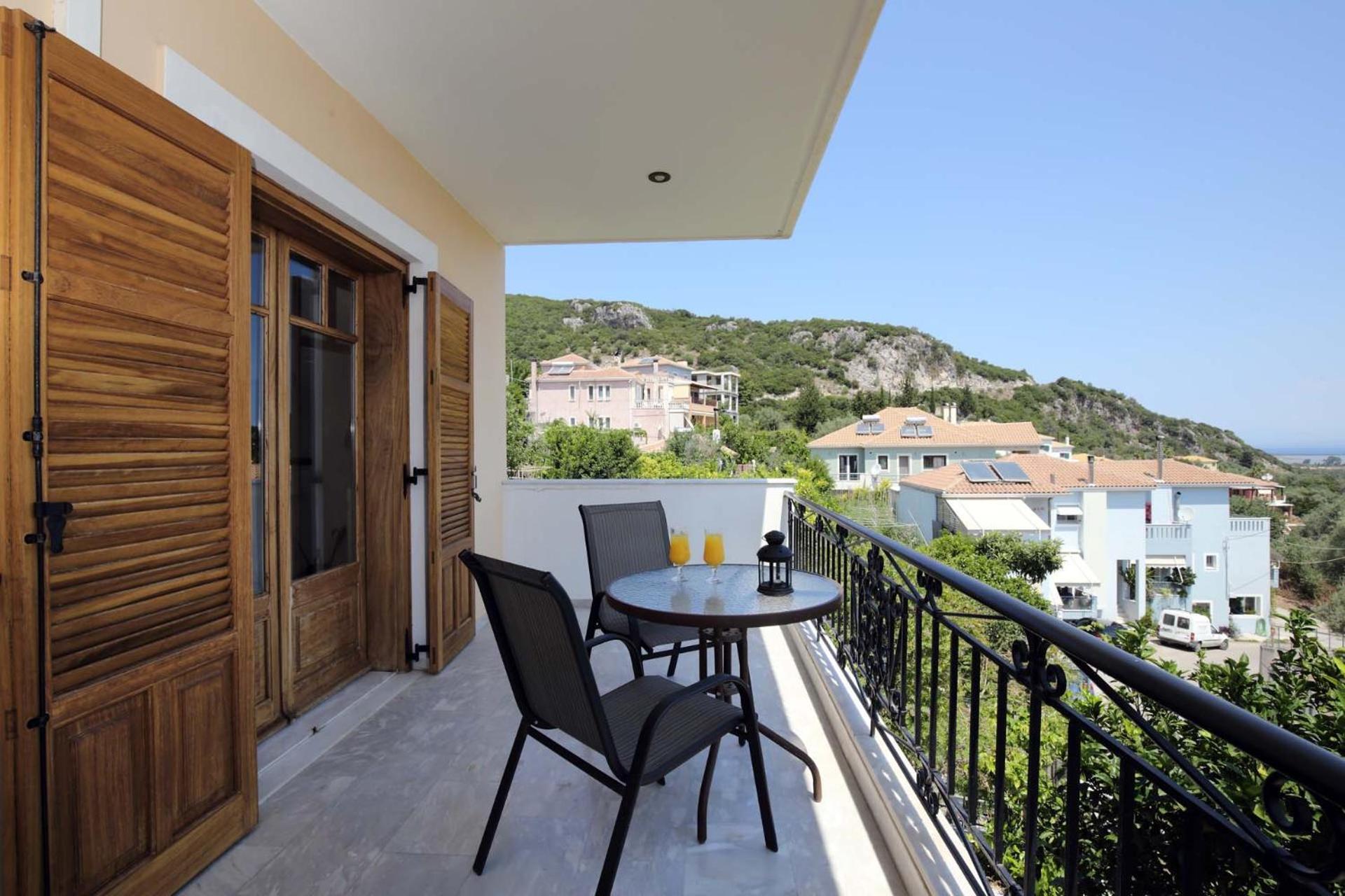 Corina Appartement Apolpaina