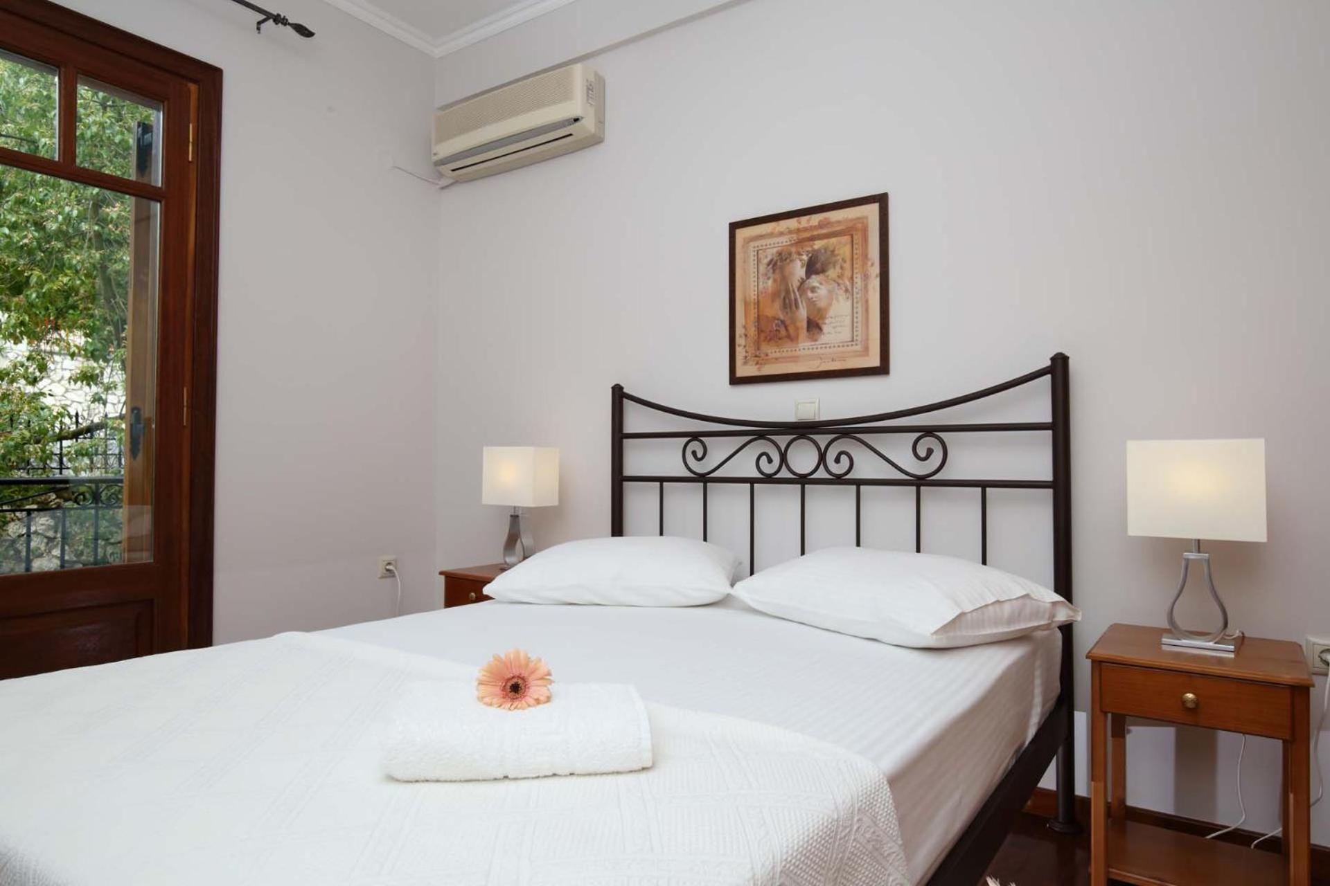 Corina Apartment
