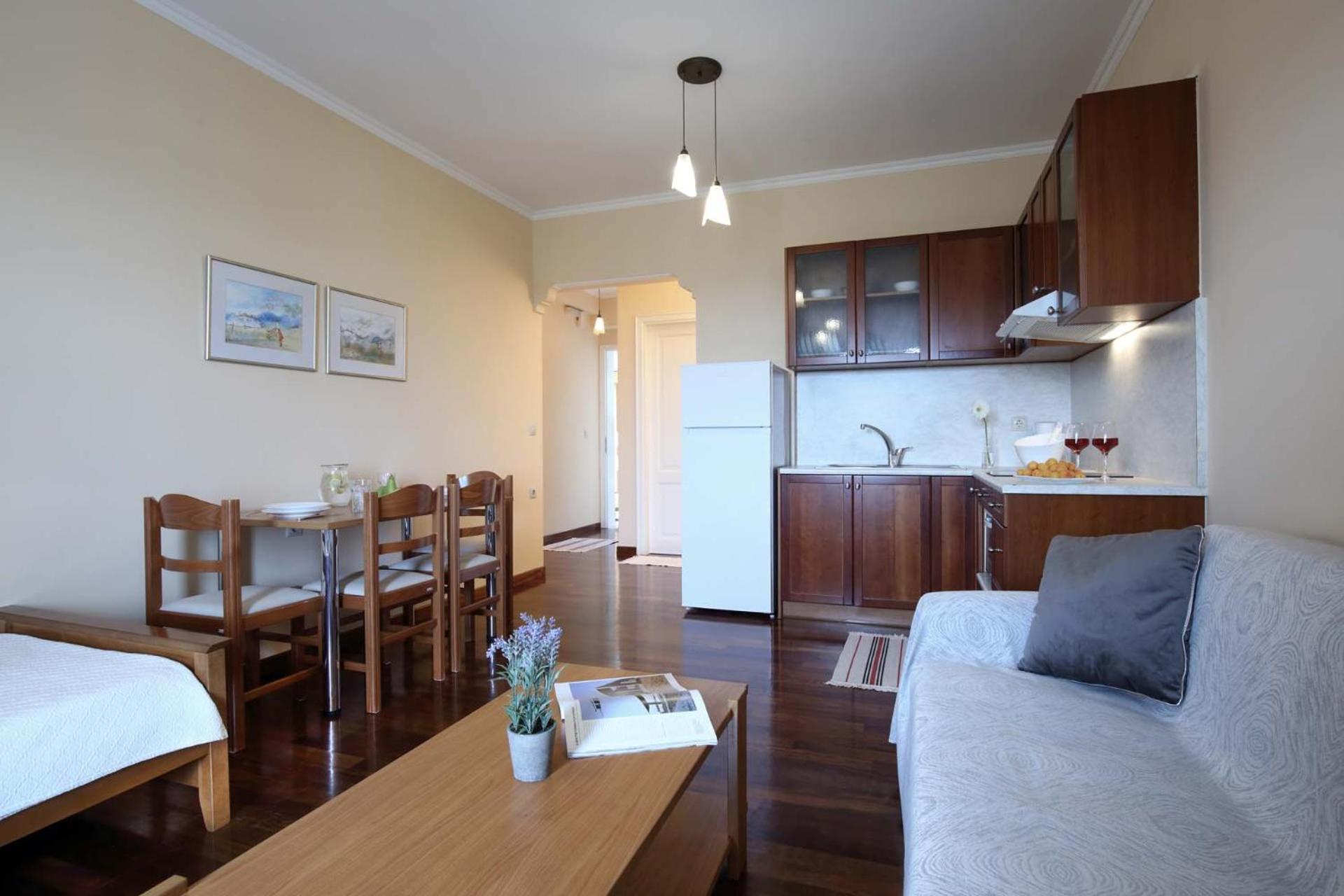 Corina Apartment